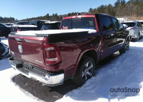 2019 Ram 1500 Laramie 4X4 5'7" Box z USA, uszkodzony, nr VIN 1C6SRFJT0KN507066